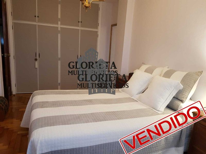 Apartamento Vigo, Pontevedra. Ref: 1074. Inmobiliaria Glorieta