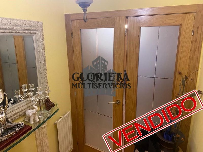 Apartamento Pontevedra. Ref: 1095. Inmobiliaria Glorieta