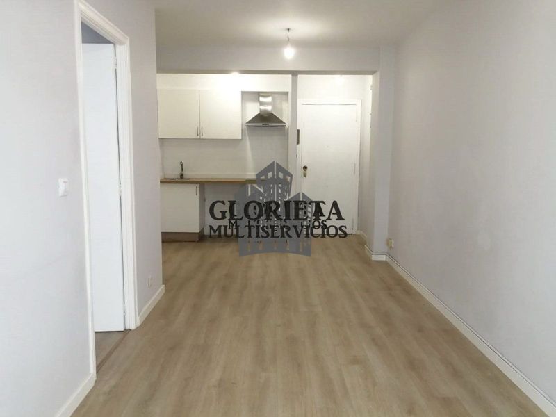 Apartamento Vigo, Pontevedra. Ref: 1121. Inmobiliaria Glorieta