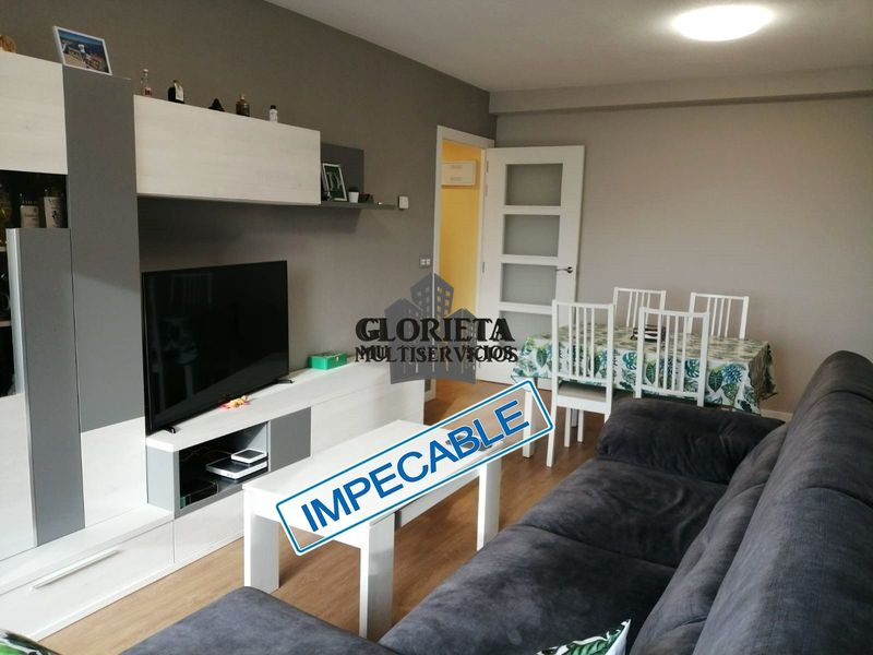 Piso en venta Vigo, Pontevedra. Ref: 1162. Inmobiliaria Glorieta