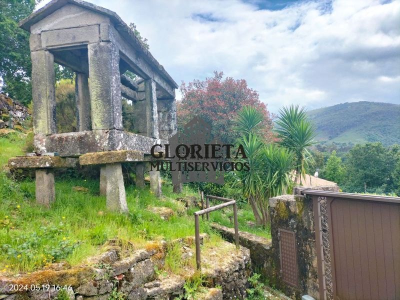 Parcela en venta Cotobade, Pontevedra. Ref: 1180. Inmobiliaria Glorieta