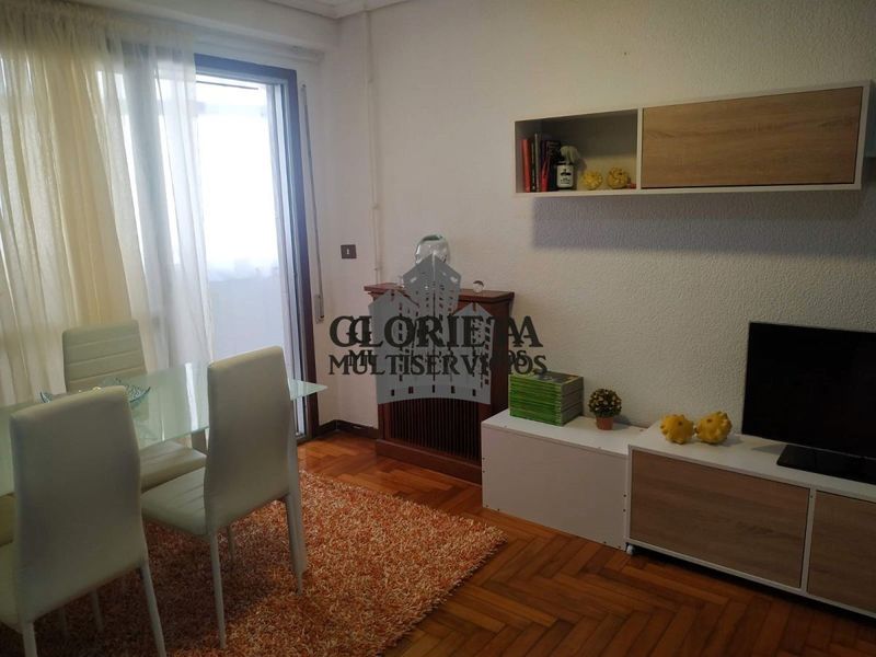 Apartamento Vigo, Pontevedra. Ref: 1202. Inmobiliaria Glorieta