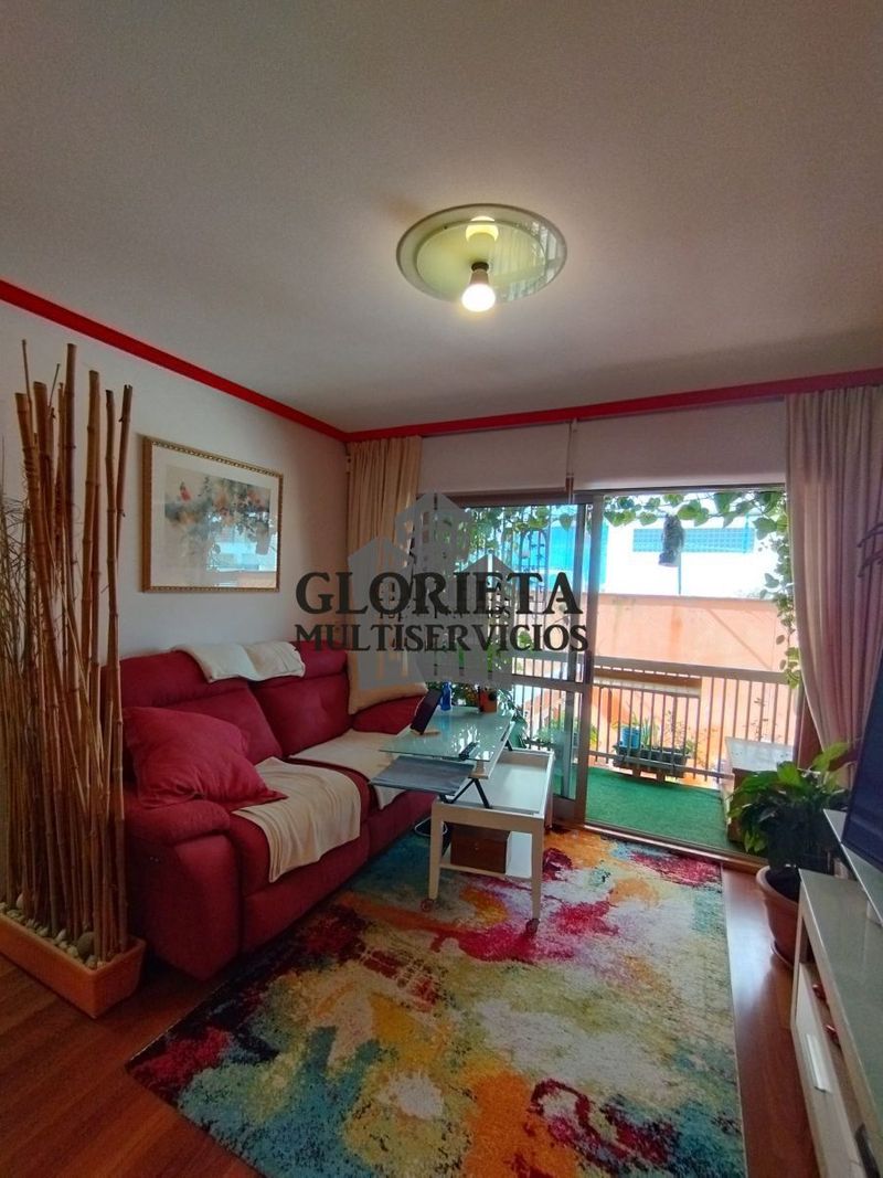 Apartamento Vigo, Pontevedra. Ref: 1205. Inmobiliaria Glorieta