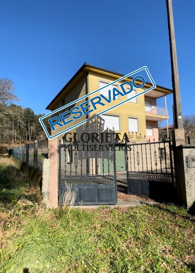 Casa Rianxo, A Coruña. Ref: 1206. Inmobiliaria Glorieta