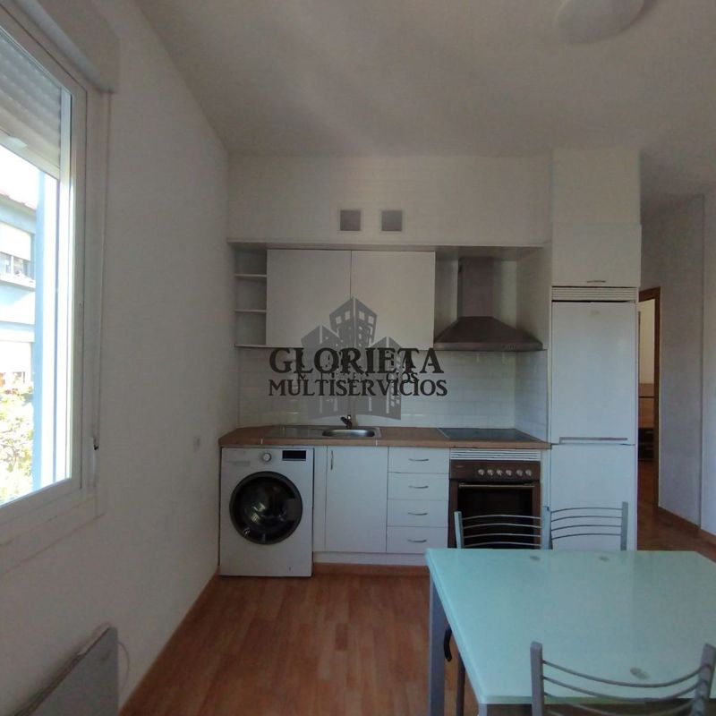 Apartamento Vigo, Pontevedra. Ref: 1261. Inmobiliaria Glorieta