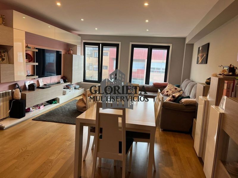 Apartamento Vigo, Pontevedra. Ref: 1263. Inmobiliaria Glorieta
