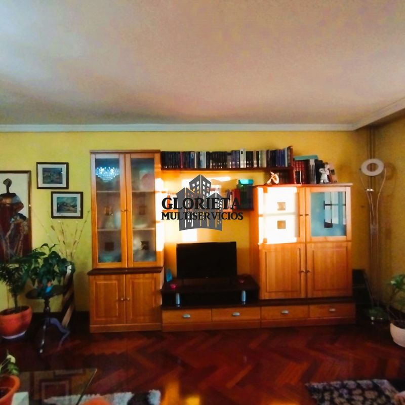 Apartamento Vigo, Pontevedra. Ref: 1296. Inmobiliaria Glorieta