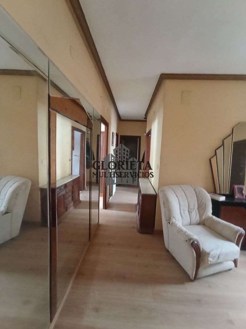 Piso en venta Vigo, Pontevedra. Ref: 1377. Inmobiliaria Glorieta