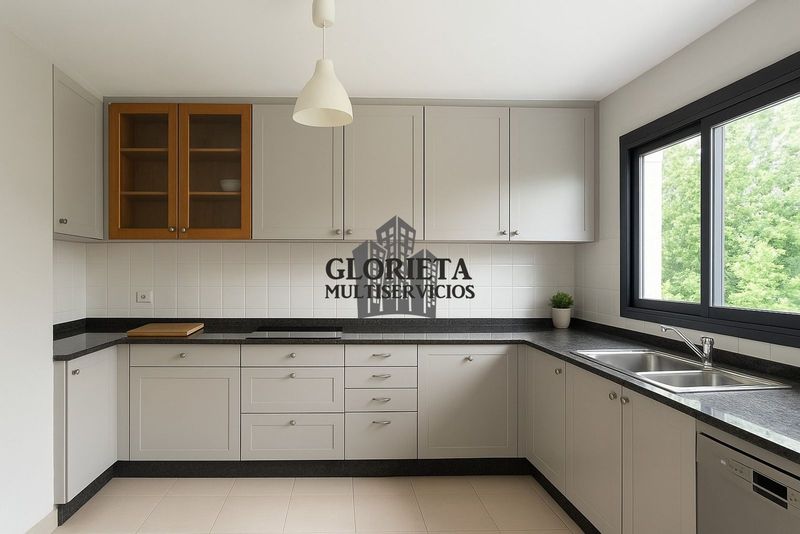 Piso en venta Vigo, Pontevedra. Ref: 1379. Inmobiliaria Glorieta