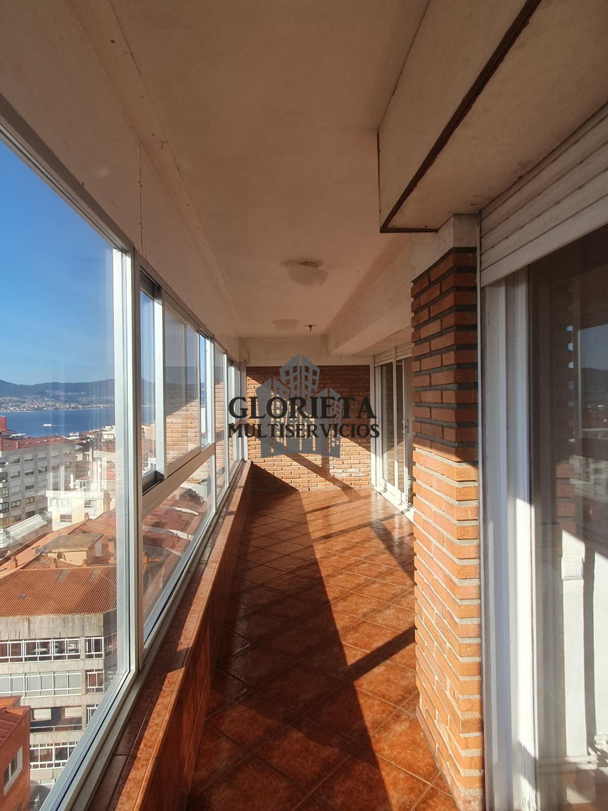 ¡PISO EN VENTA EN CAMELIAS! - Foto 32