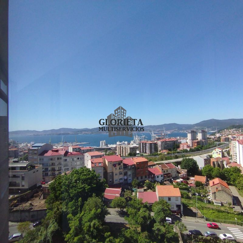 Apartamento em aluguel Vigo, Pontevedra. Ref: 1542. Inmobiliaria Glorieta