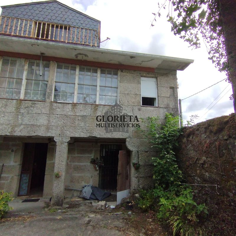 Chalet Independiente en venta Pazos de Borbén, Pontevedra. Ref: 1827. Inmobiliaria Glorieta