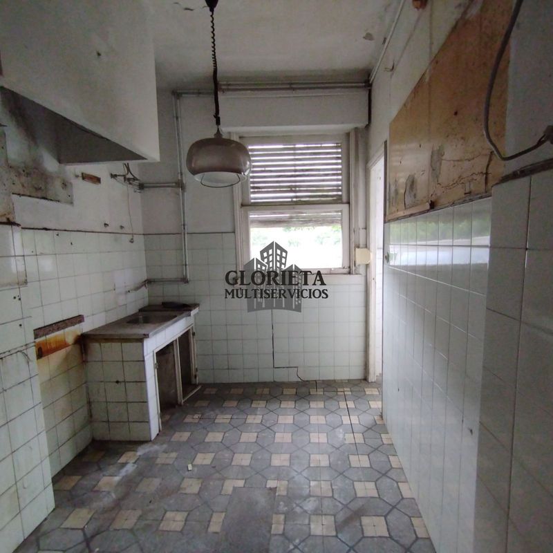 Piso en venta Vigo, Pontevedra. Ref: 1835. Inmobiliaria Glorieta