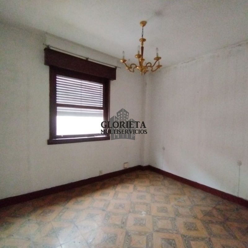 Piso en venta Vigo, Pontevedra. Ref: 1836. Inmobiliaria Glorieta