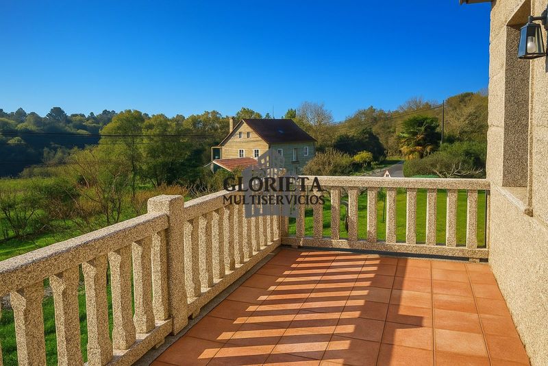 Chalet Independiente en venta Ponteareas, Pontevedra. Ref: 1987. Inmobiliaria Glorieta