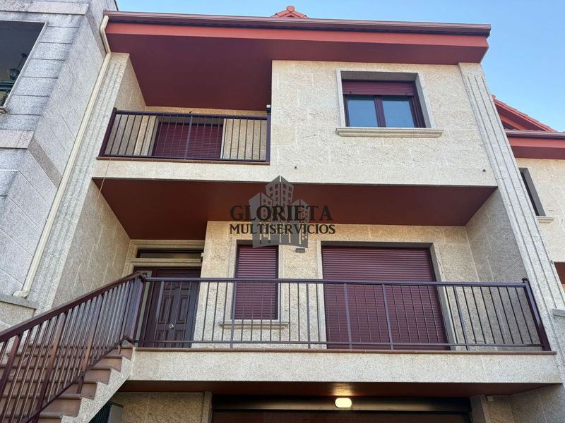 Adosado en venta Vigo, Pontevedra. Ref: 2003. Inmobiliaria Glorieta