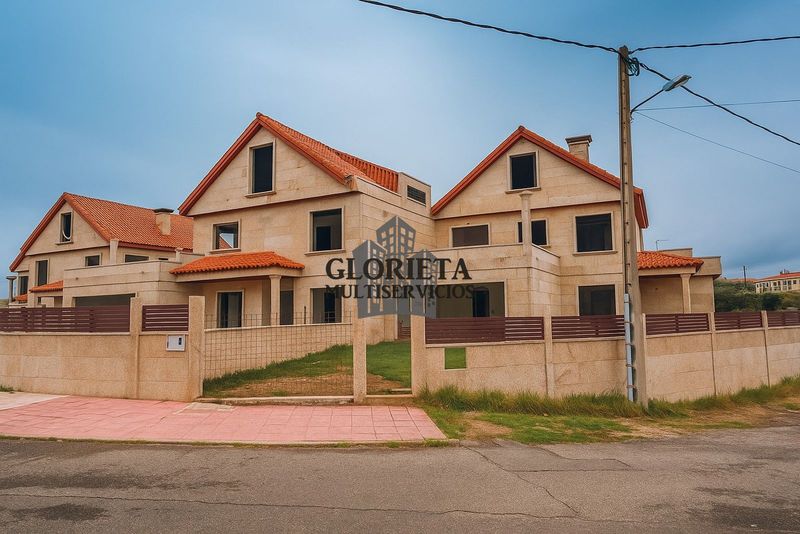 Chalet Independiente en venta Baiona, Pontevedra. Ref: 2006. Inmobiliaria Glorieta