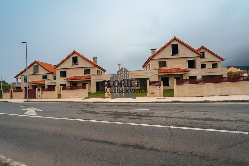 Chalet Independiente en venta Baiona, Pontevedra. Ref: 2116. Inmobiliaria Glorieta