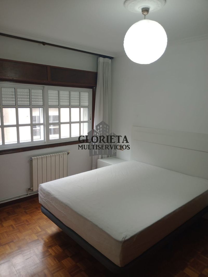 Apartamento em aluguel Vigo, Pontevedra. Ref: 2123. Inmobiliaria Glorieta