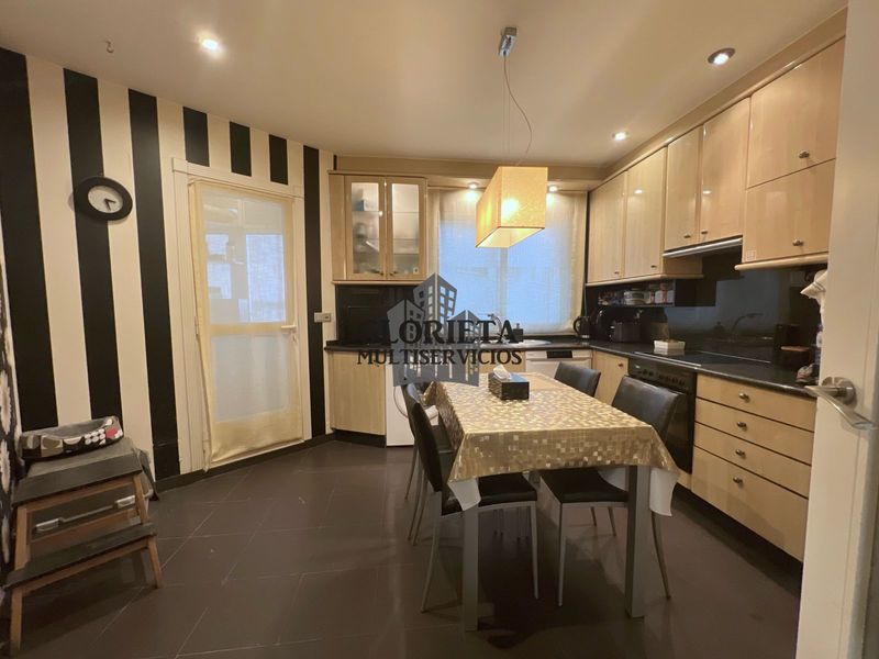 Piso en venta Pontevedra. Ref: 2143. Inmobiliaria Glorieta