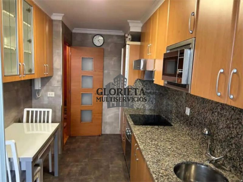 Piso en venta Vigo, Pontevedra. Ref: 2224. Inmobiliaria Glorieta