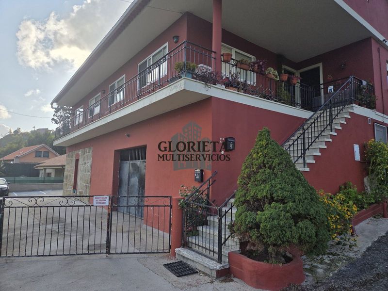 Piso en venta Gondomar, Pontevedra. Ref: 2245. Inmobiliaria Glorieta