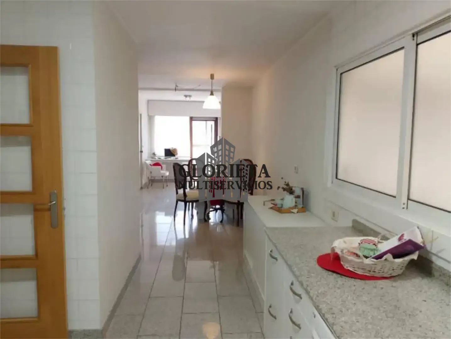 PISO DE 5 HABITACIONES EN PIZARRO CON PLAZA DE GARAJE AMPLIA PARA DOS COCHES - Foto 4