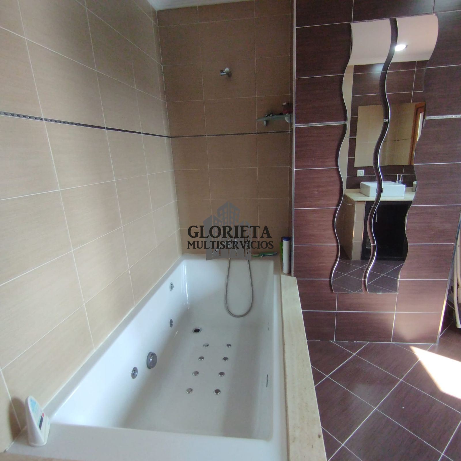 ¡EXCLUSIVO CHALET EN VENTA EN SAN ANDRÉS DE COMESAÑA, VIGO! - Foto 53