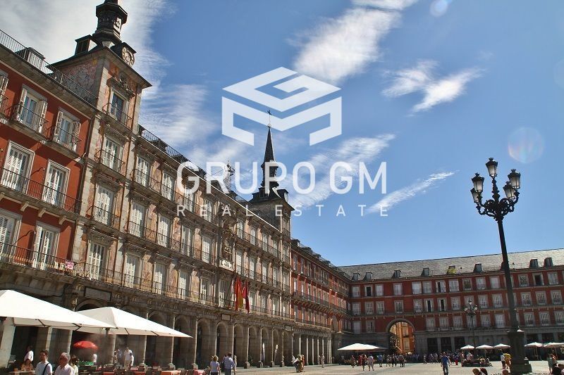 Singular Building for sale Madrid. Ref: 1010. Grupo GM Real Estate