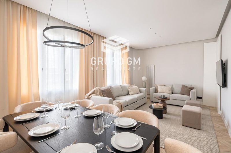 Flat for sale Madrid. Ref: 1056. Grupo GM Real Estate