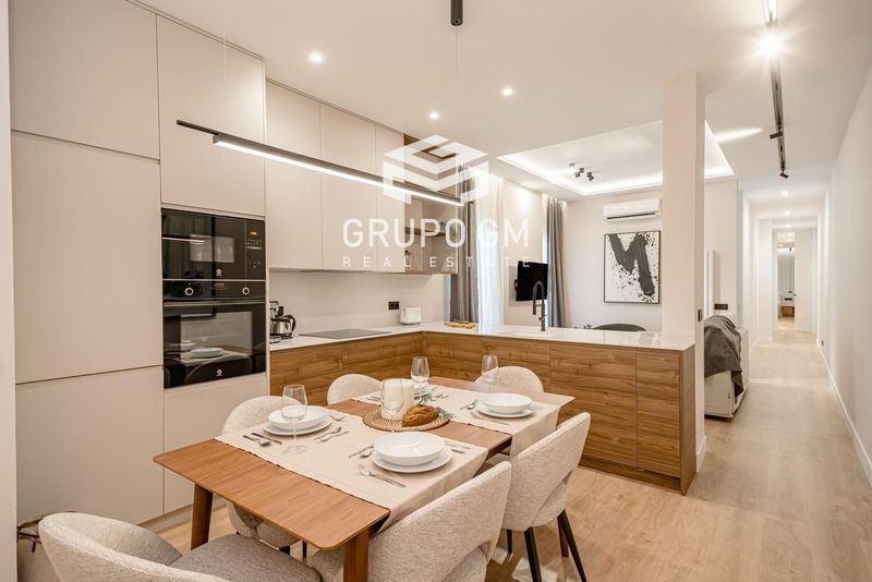 Flat for sale Madrid. Ref: 1077. Grupo GM Real Estate