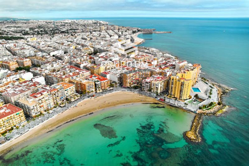 Singular Building for sale Alicante/Alacant, Alicante. Ref: 1306. Grupo GM Real Estate