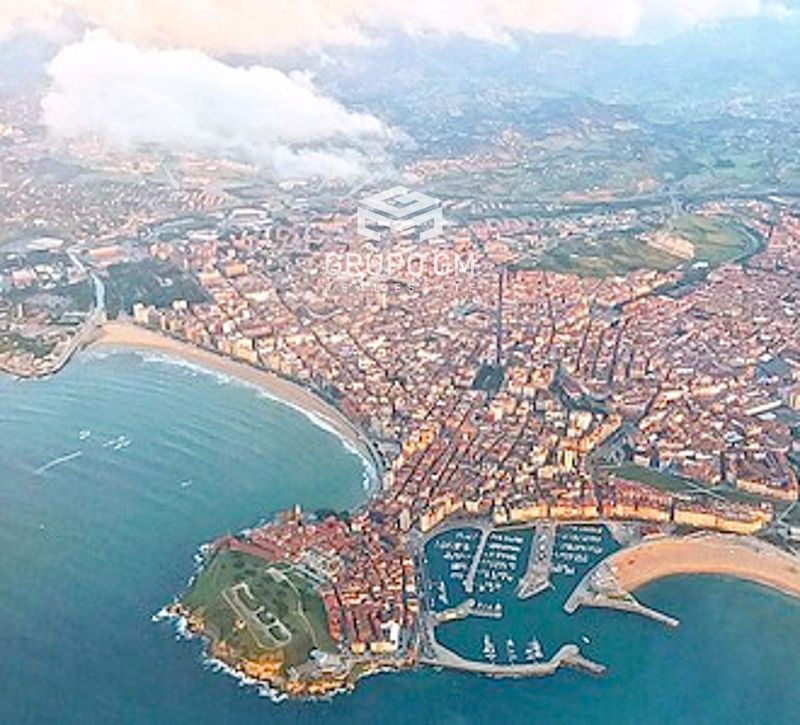 Singular Building for sale Gijón, Asturias. Ref: 1309. Grupo GM Real Estate