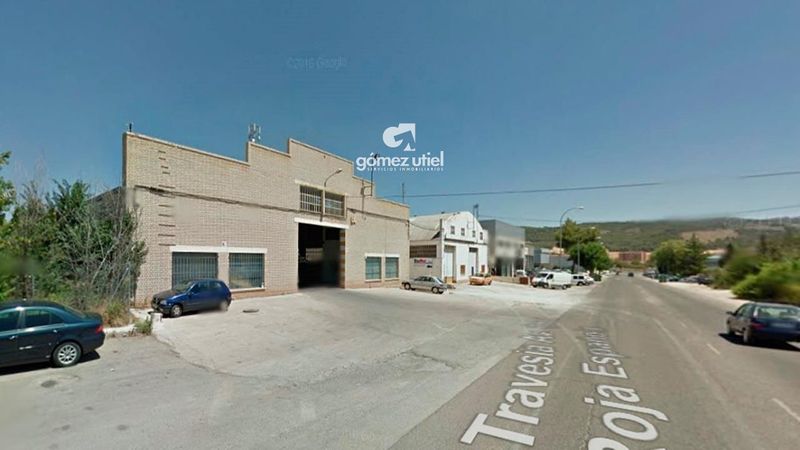 Nave Industrial en alquiler  en Cuenca . Ref: 1171. Gomez Utiel Servicios Inmobiliarios Cuenca