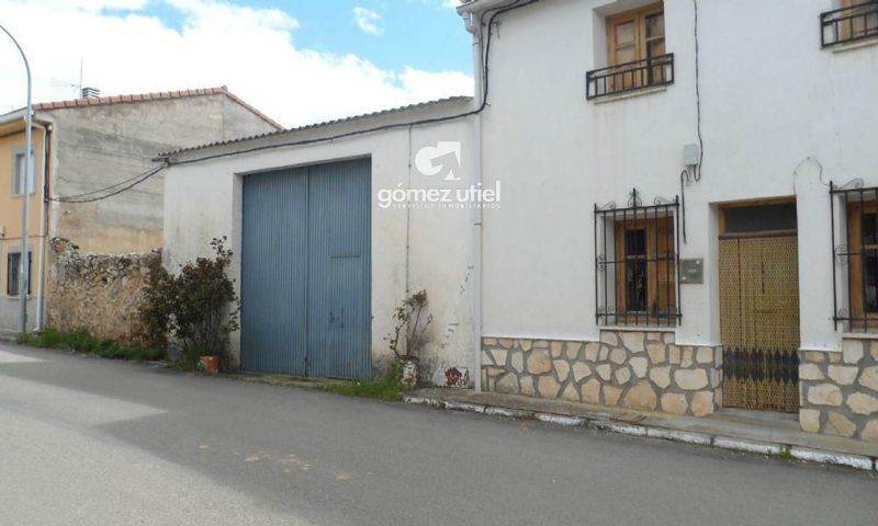 Casa en venta  en Naharros, Cuenca . Ref: 1419. Gomez Utiel Servicios Inmobiliarios Cuenca