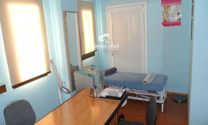 Local Comercial en venta  en Cuenca . Ref: 1944. Gomez Utiel Servicios Inmobiliarios Cuenca