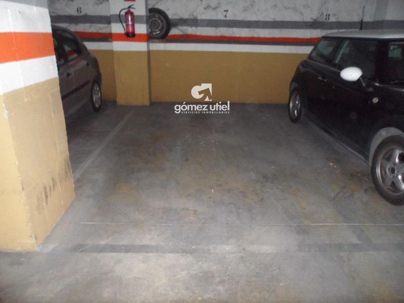 Garaje en venta y alquiler  en Cuenca . Ref: 2066. Gomez Utiel Servicios Inmobiliarios Cuenca
