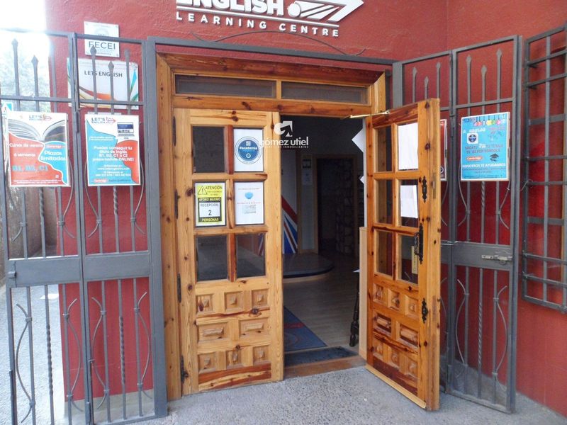 Local Comercial en alquiler  en Cuenca . Ref: 2632. Gomez Utiel Servicios Inmobiliatios Cuenca