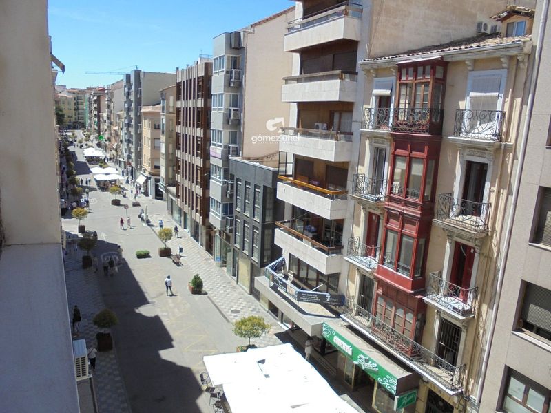 Piso en venta  en Cuenca . Ref: 2778. Gomez Utiel Servicios Inmobiliatios Cuenca