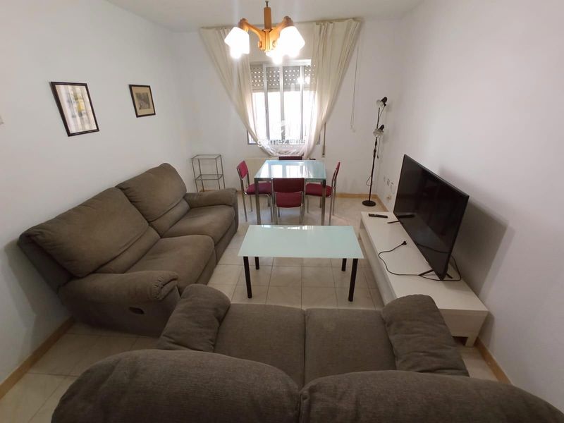 Piso en alquiler  en Cuenca . Ref: 3111. Gomez Utiel Servicios Inmobiliarios Cuenca