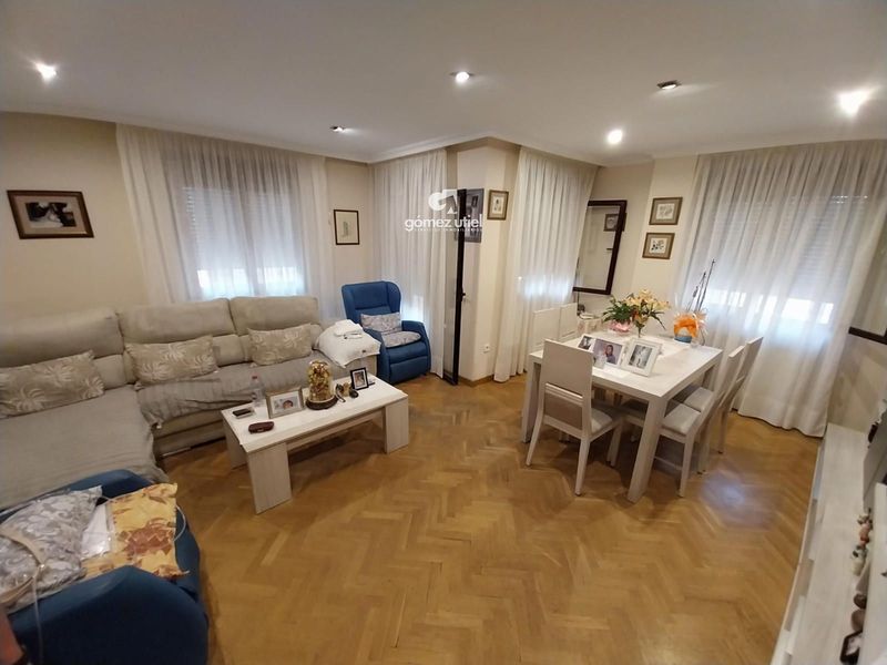 Piso en venta  en Cuenca . Ref: 3193. Gomez Utiel Servicios Inmobiliarios Cuenca