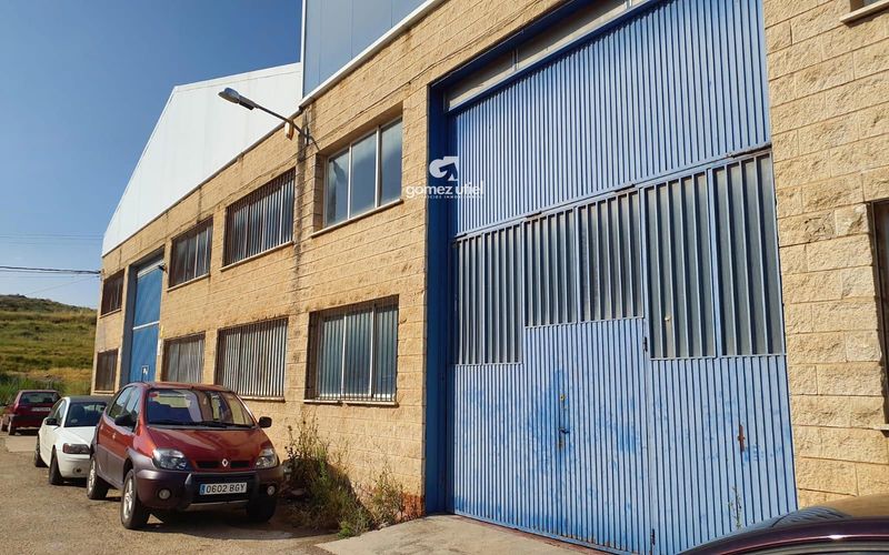 Nave Industrial en alquiler  en Cuenca . Ref: 3211. Gomez Utiel Servicios Inmobiliarios Cuenca