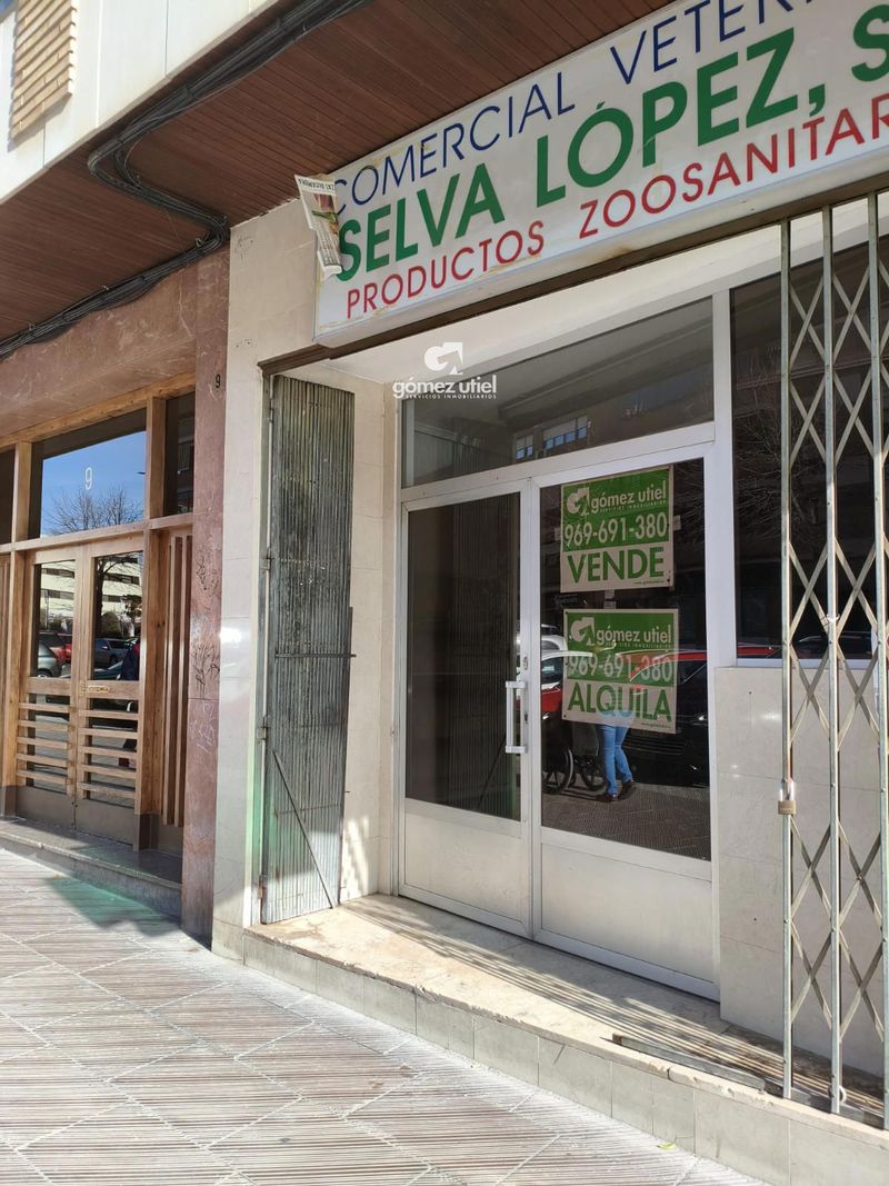 Local Comercial en venta y alquiler  en Cuenca . Ref: 3272. Gomez Utiel Servicios Inmobiliarios Cuenca