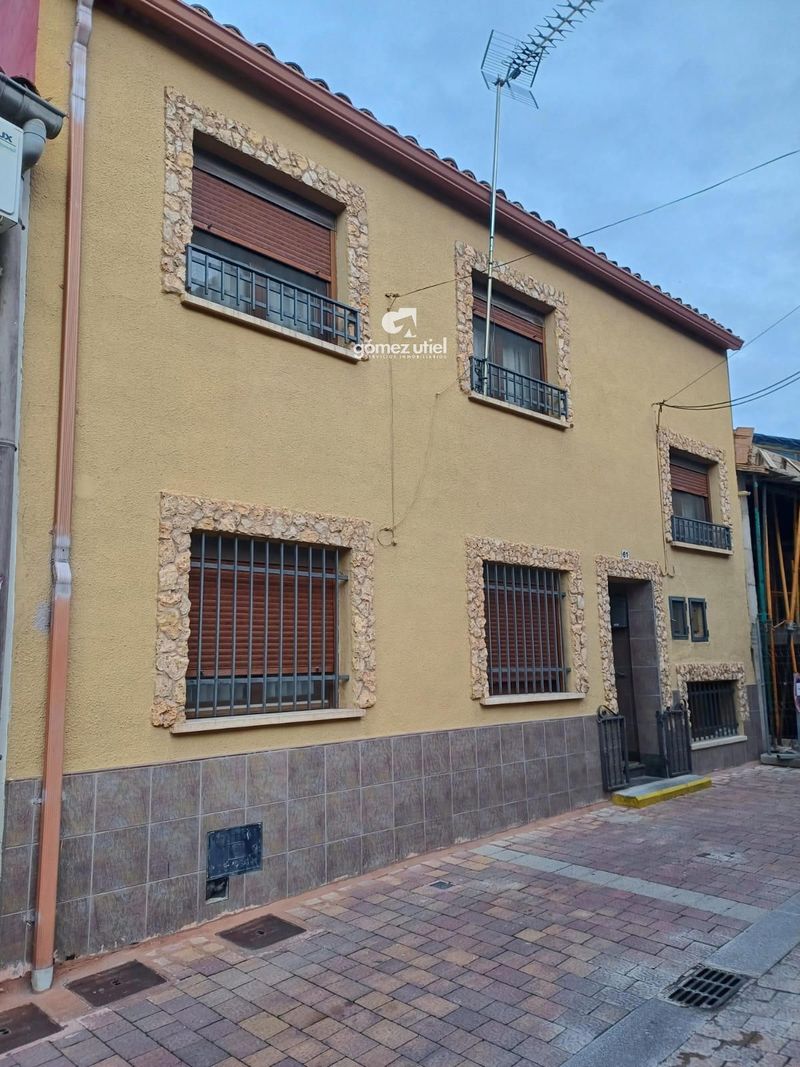 Casa en venta  en Cuenca . Ref: 3274. Gomez Utiel Servicios Inmobiliarios Cuenca