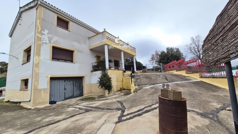 Adosado en venta  en Arcas, Cuenca . Ref: 3280. Gomez Utiel Servicios Inmobiliarios Cuenca