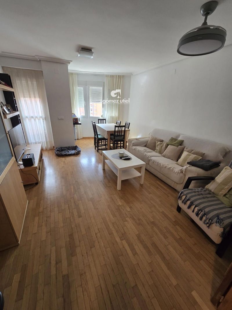 Piso en venta  en Cuenca . Ref: 3317. Gomez Utiel Servicios Inmobiliarios Cuenca