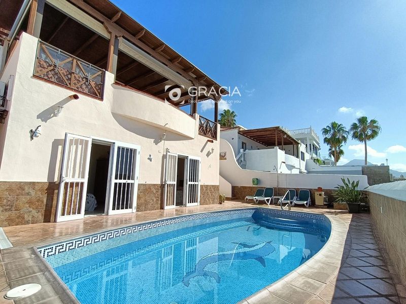 Detached Villa- for sale Callao Salvaje, Santa Cruz Tenerife. Ref: 1205. Gracia Real Estate