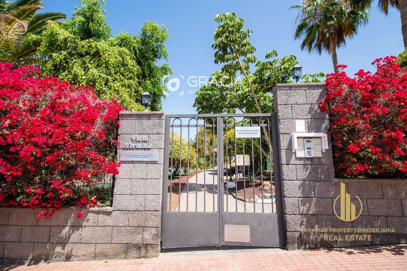 Flat for sale Playa De Los Cristianos, Santa Cruz Tenerife. Ref: 1235. Gracia Real Estate