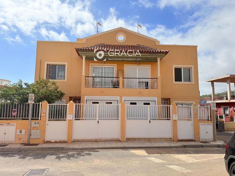 Townhouse for sale Tijoco Bajo, Santa Cruz Tenerife. Ref: 1239. Gracia Real Estate