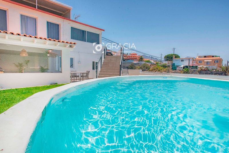 Townhouse for sale Los Menores, Santa Cruz Tenerife. Ref: 1253. Gracia Real Estate